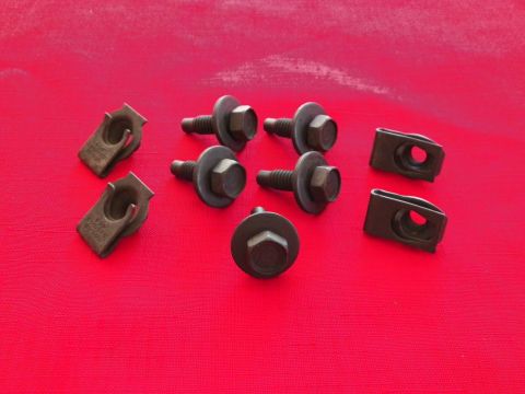 Battery Tray Fastener Kit B-body 1970