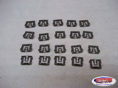 Windshield Moulding Fastener Kit B-Body 1971-74