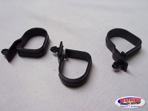 Underhood Snap Clip Kit E-Body 1970 Black "U" Shaped (3)