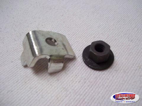 Throttle Cable Retaining Nut & Clip